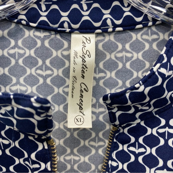 PerSeption Concept Woman's XL Sleeveless Blouse Blue White 1/2 Zip Front Casual - Picture 5 of 8